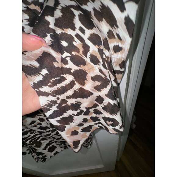 Leopard Print Blouse Ruffle Collar & Cuffs Medium Classic Boho Rock Punk Wild - Picture 6 of 6